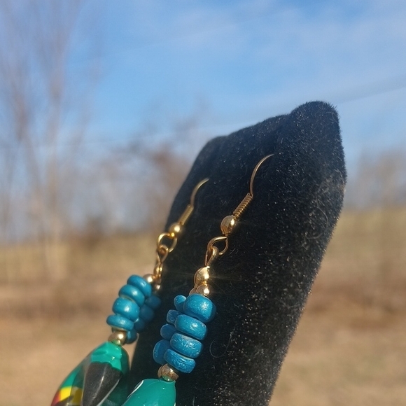 Wooden Parrot Earrings - Picture 3 of 5